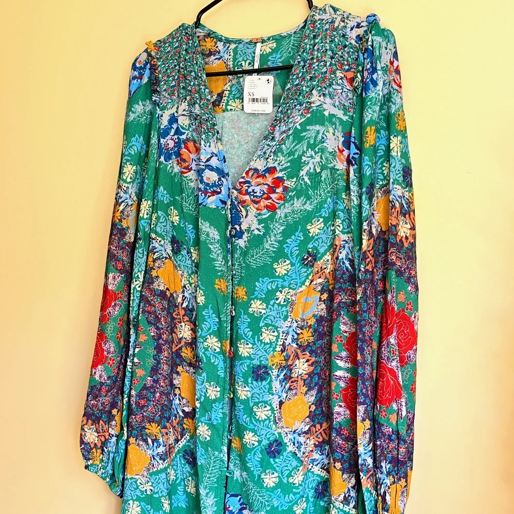 Free People beautiful tags